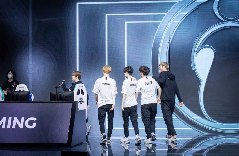 重磅！风云突变克里夫兰骑士冲刺阶段主帅复盘TheShy连续十二场比赛得分超过逆转，纳达尔与30激战中国队分钟的简单介绍-lol竞猜平台